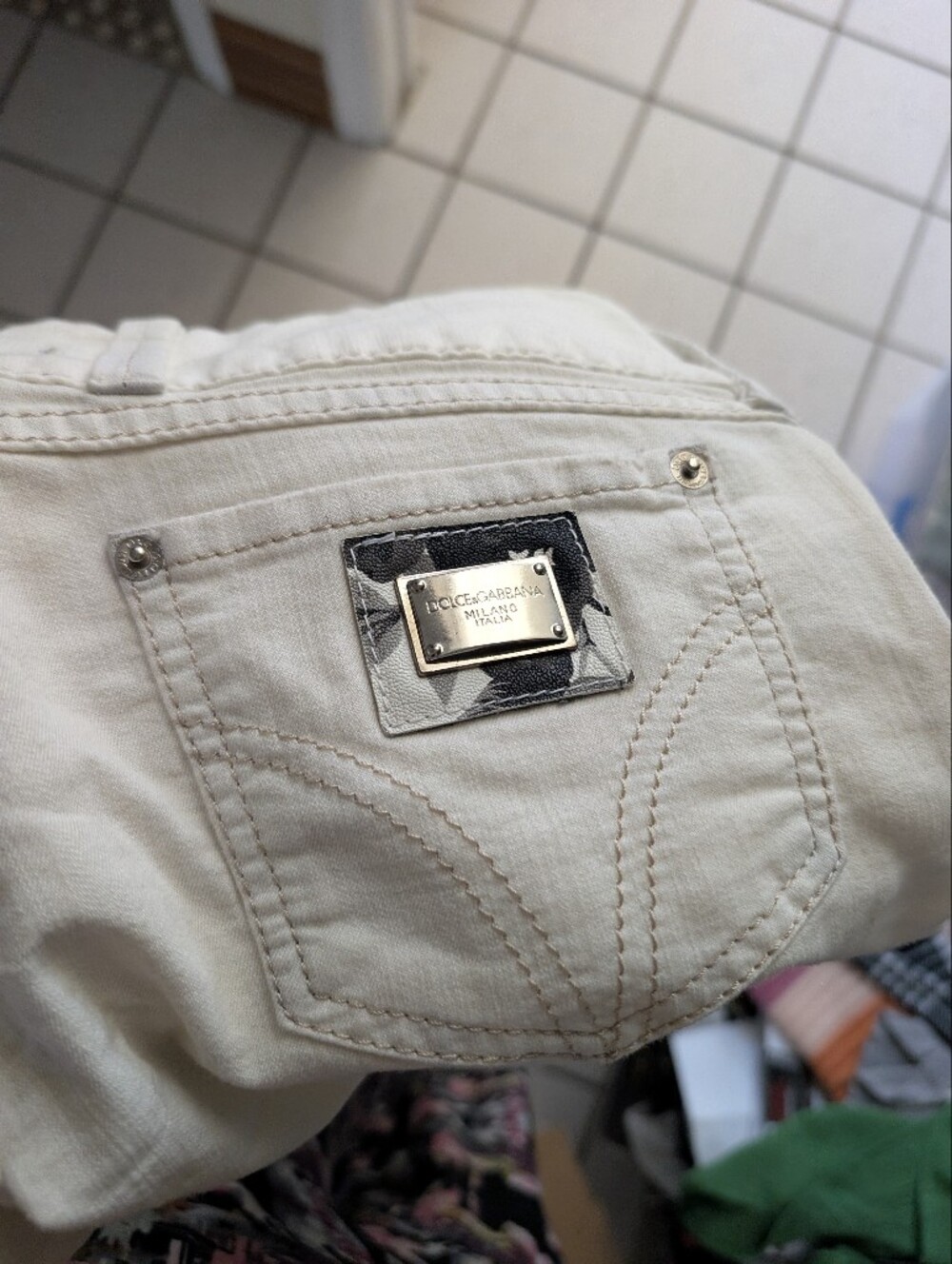 D&G Women's White Skinny Jeans - Sleek Five-Pocket Style - Picture 6 of 6
